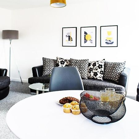 2 Bedroom Apartment Leamington Spa Hosted By Golden Key Lillington  外观 照片
