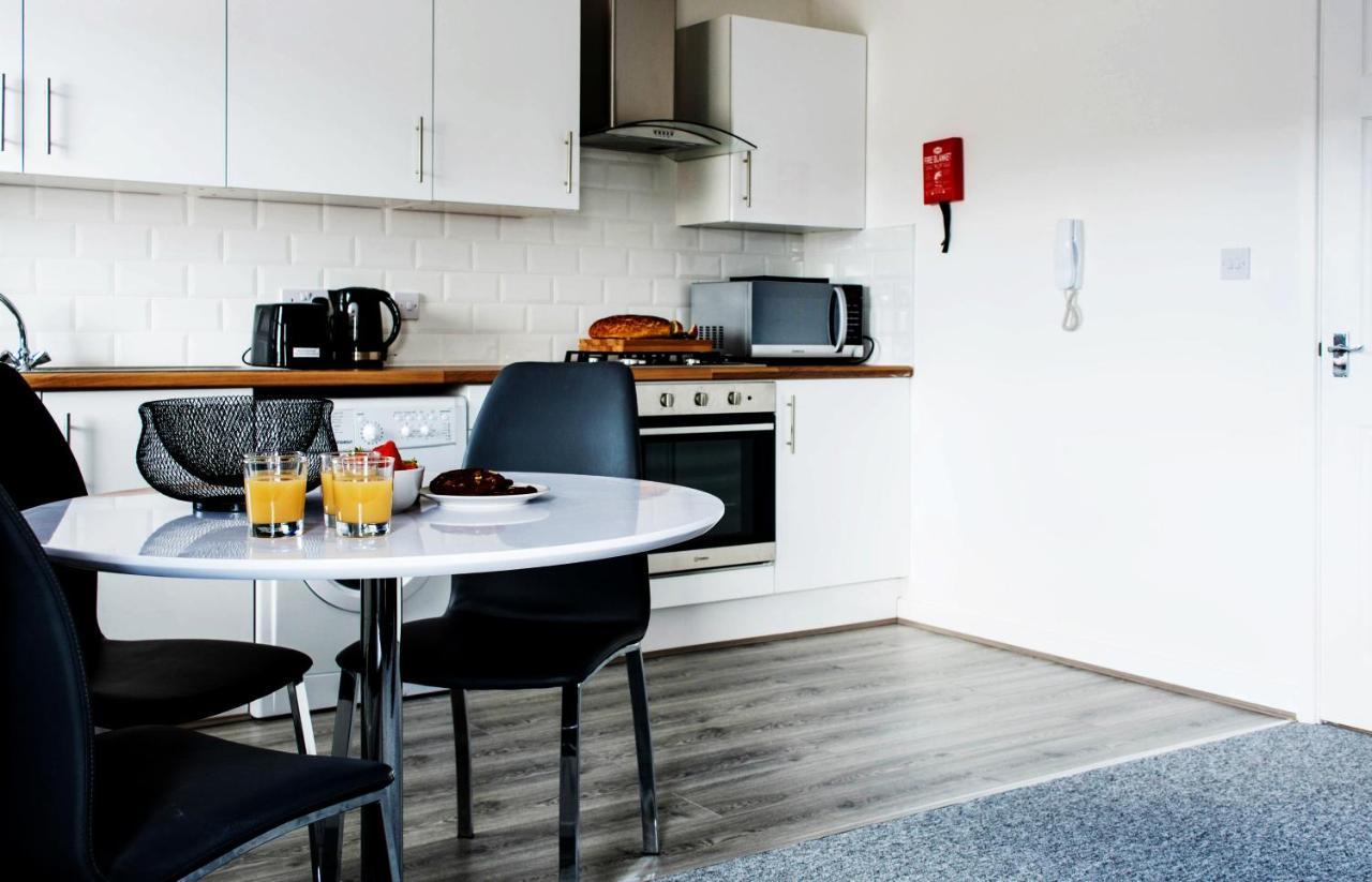2 Bedroom Apartment Leamington Spa Hosted By Golden Key Lillington  外观 照片
